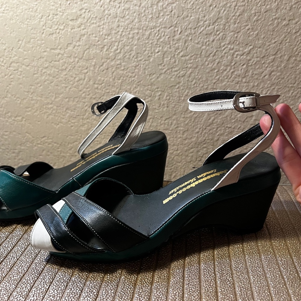 Johnson Custom Shoes Vintage Style Teal Black Navy White Retro Wedges 9